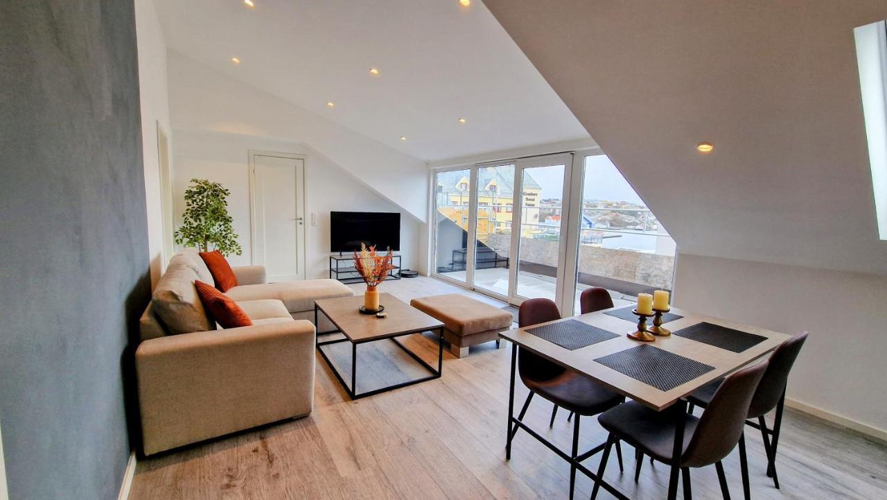 Lovely 2-Bedroom Loft With Panoramic View. Kristiansund Kültér fotó
