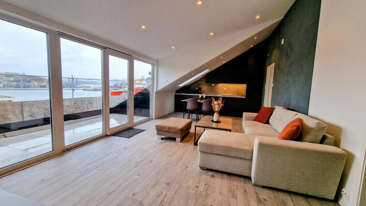 Lovely 2-Bedroom Loft With Panoramic View. Kristiansund Kültér fotó