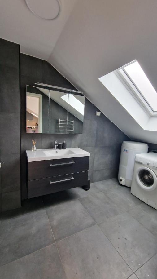 Lovely 2-Bedroom Loft With Panoramic View. Kristiansund Kültér fotó